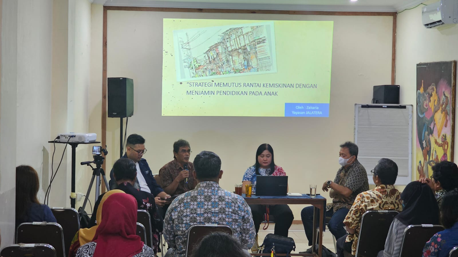 Afirmasi 100 Persen, Sebuah Keniscayaan?