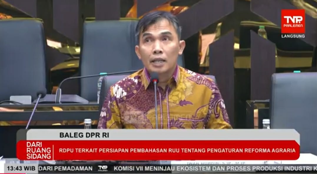 Baleg DPR RI-RDPU RUU Reforma Agraria : Tanah yang Hilang dari Ingatan Negara